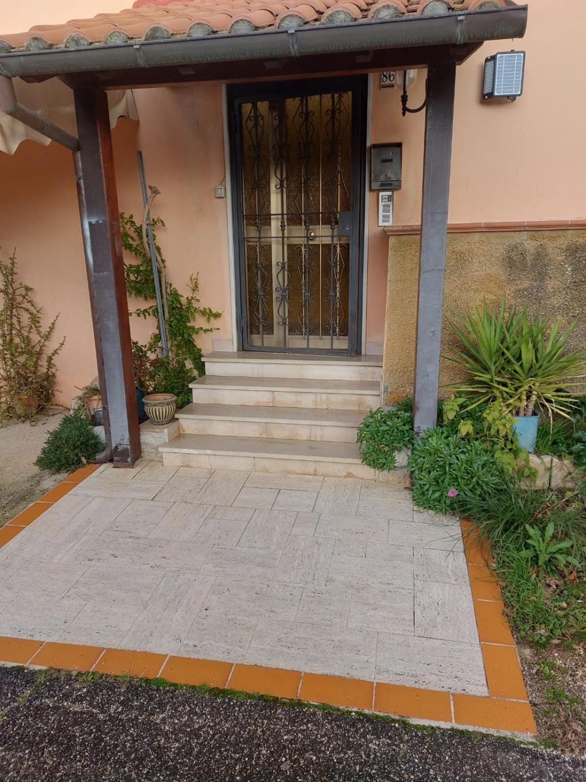 Calvi dellʼ Umbria Affittacamere Da Elio E Renata מראה חיצוני תמונה